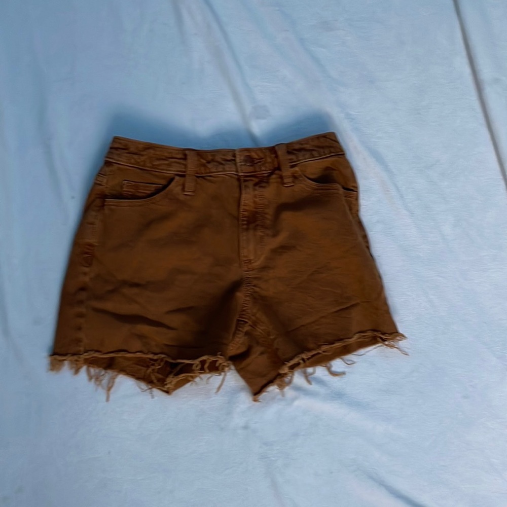 Universal Thread shorts